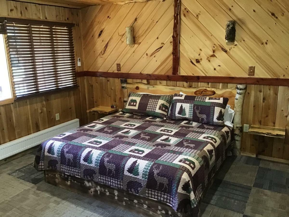 Halfway House Motel อลิซาเบธทาวน์ ภายนอก รูปภาพ